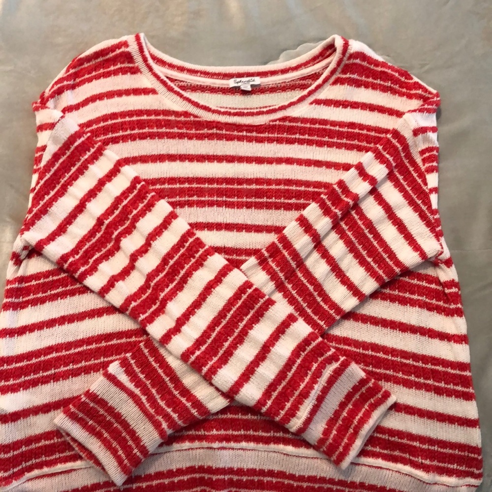 Long sleeve sweater